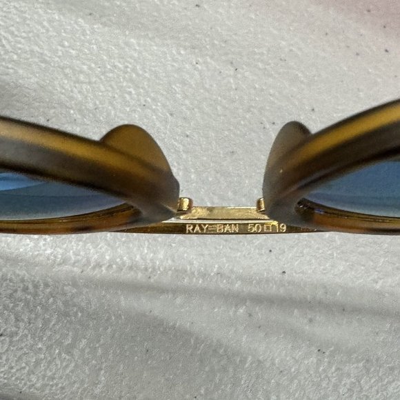 Ray Ban RB 4257 6092/55 50 [] 19 small 50mm sunglasses Frame Scratched Lenses